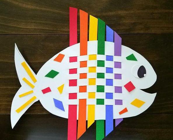 аппликация из полосок цветной бумаги 