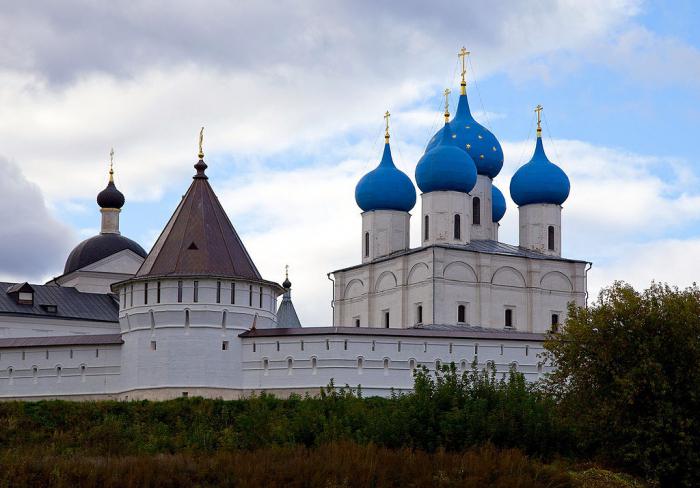 Доклад по теме Будет ли возрожден Трехсвятительский храм князя Владимира?
