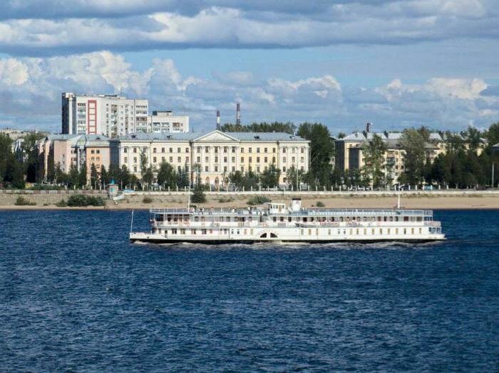 Круизный речной теплоход "Гоголь". Теплоход "Н. В. Гоголь"